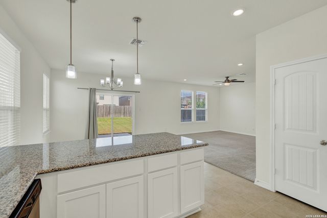 1935 Brandywine, New Braunfels, TX 78130