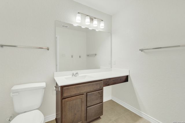 1935 Brandywine, New Braunfels, TX 78130