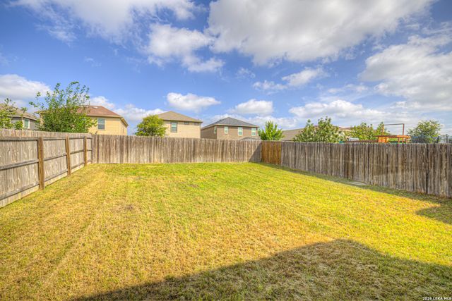 1935 Brandywine, New Braunfels, TX 78130