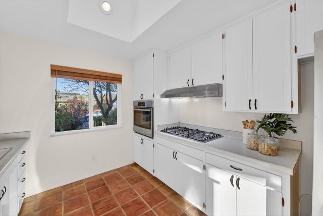 1500 Dougmar Drive, Santa Cruz, CA 95062