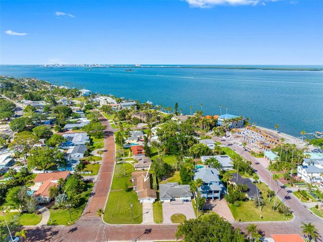1794 SANTA BARBARA DRIVE, Dunedin, FL 34698