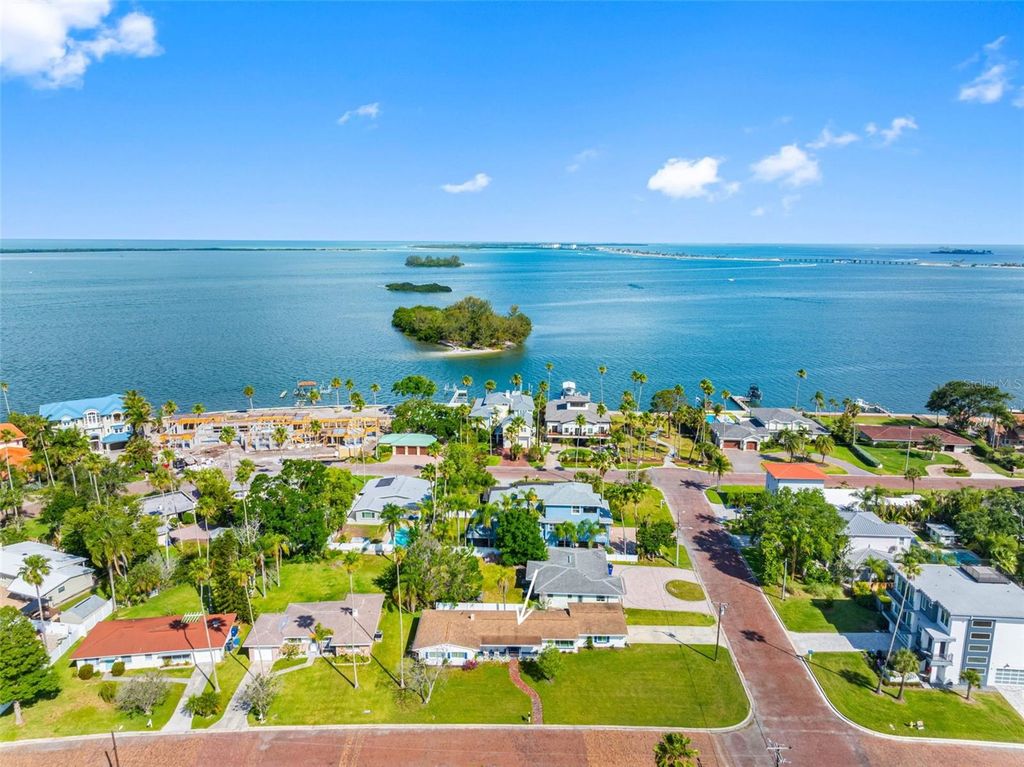 1794 SANTA BARBARA DRIVE, Dunedin, FL 34698