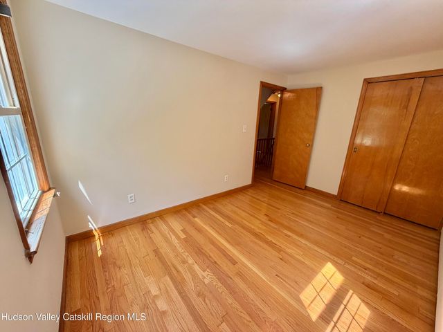 191 N Putt Corners Road, Wallkill, NY 12589