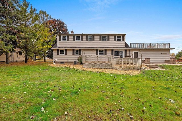 3608 Menasha AVENUE, Manitowoc, WI 54220