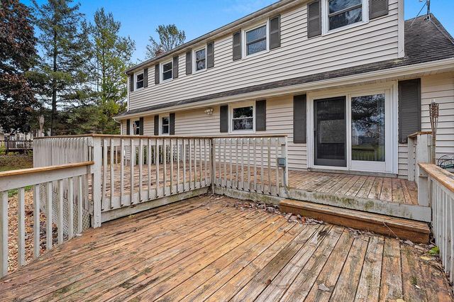 3608 Menasha AVENUE, Manitowoc, WI 54220