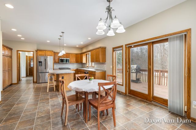 6675 Riverside Lane, Middleville, MI 49333