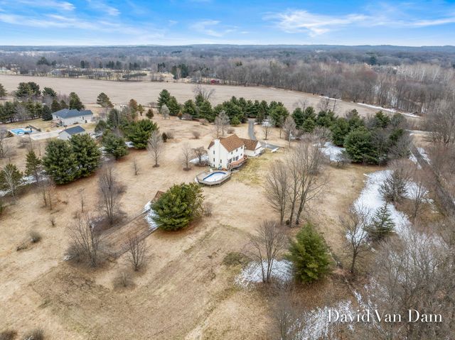 6675 Riverside Lane, Middleville, MI 49333