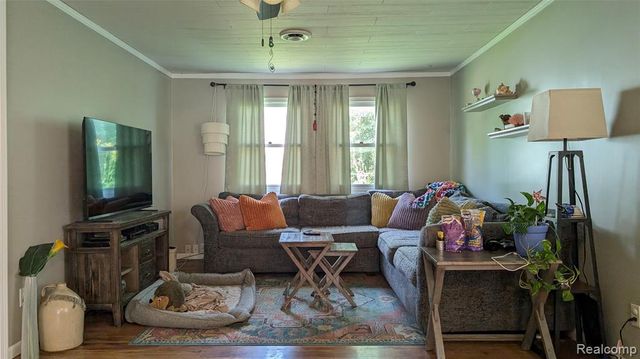 6085 Westdale Drive, Grand Blanc, MI 48439