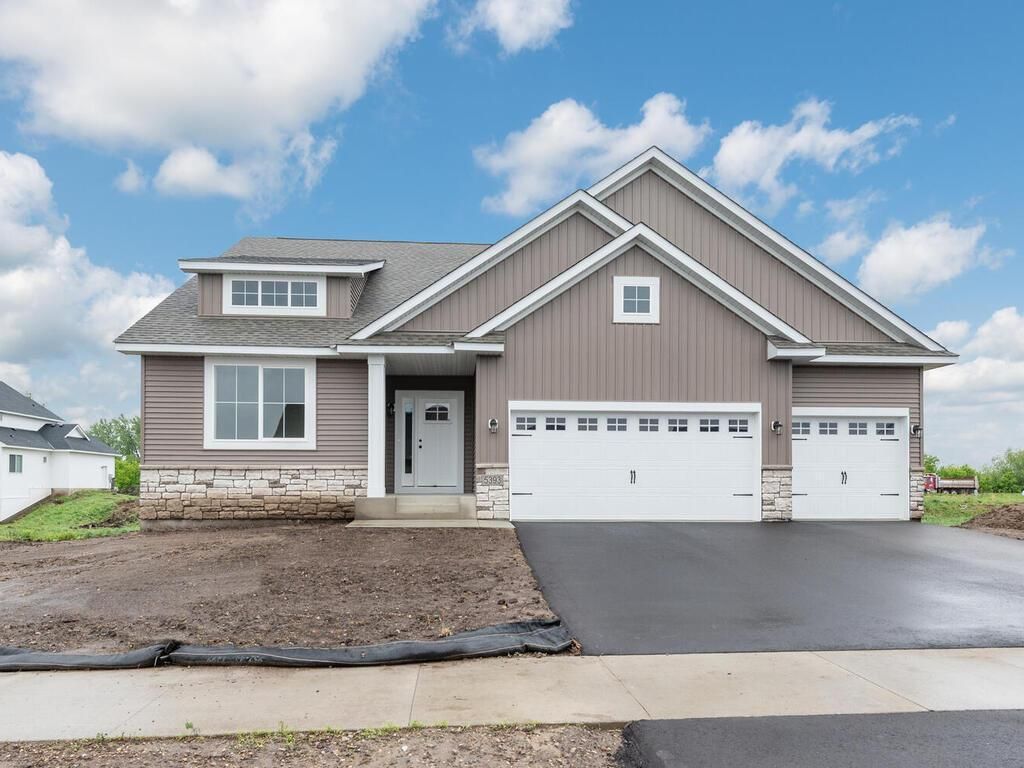 5393 177th Street W, Lakeville, MN 55044