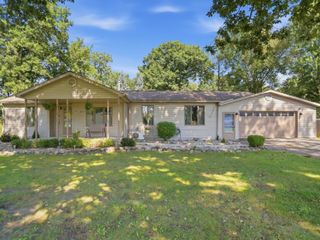 33590 Clarita Street, Livonia City, MI 48152