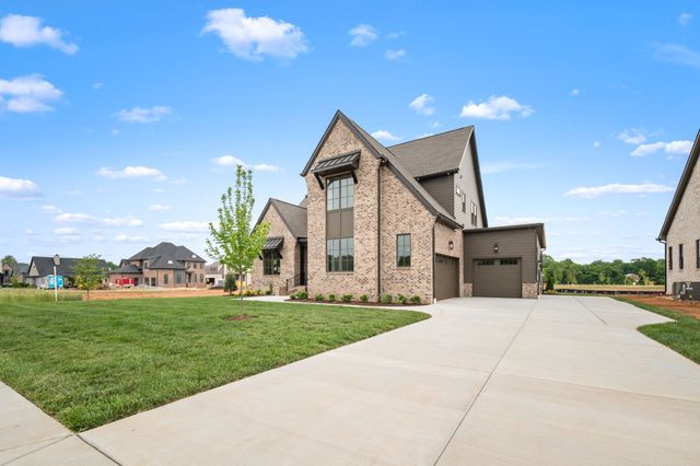 1922 Gene Dixon Dr, Murfreesboro, TN 37129