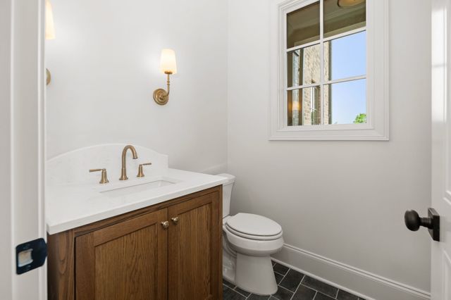 1922 Gene Dixon Dr, Murfreesboro, TN 37129