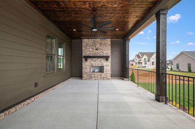 1922 Gene Dixon Dr, Murfreesboro, TN 37129