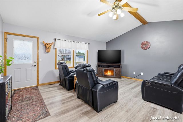 4901 Big Bass Drive, Hudsonville, MI 49426