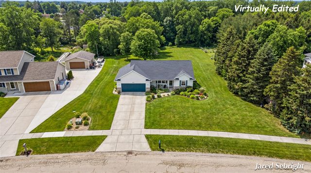 4901 Big Bass Drive, Hudsonville, MI 49426