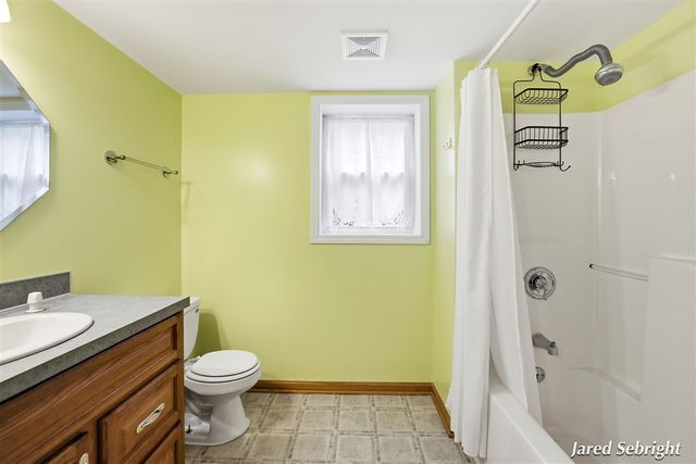 4901 Big Bass Drive, Hudsonville, MI 49426