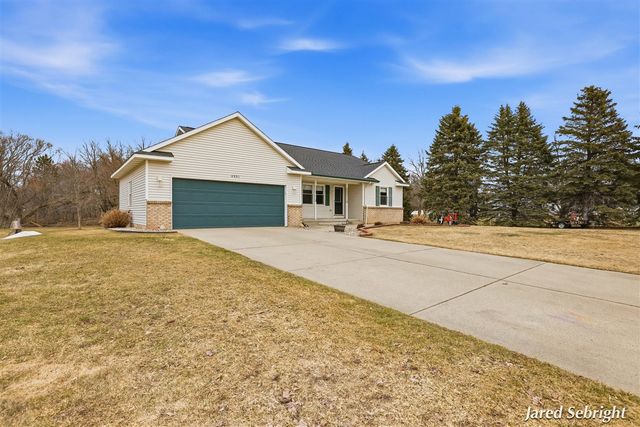 4901 Big Bass Drive, Hudsonville, MI 49426
