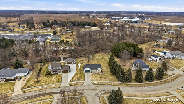 4901 Big Bass Drive, Hudsonville, MI 49426