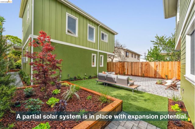 667 Alcatraz Ave, Oakland, CA 94609