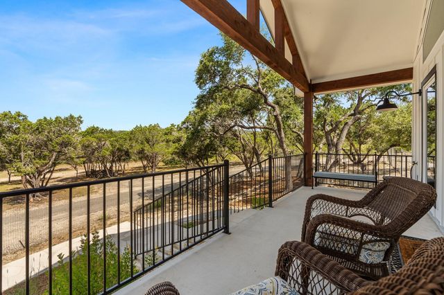 631 Lakeside DR, Wimberley, TX 78676