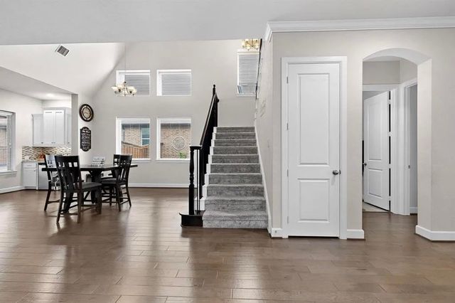 1102 Rendon Place, Mansfield, TX 76063