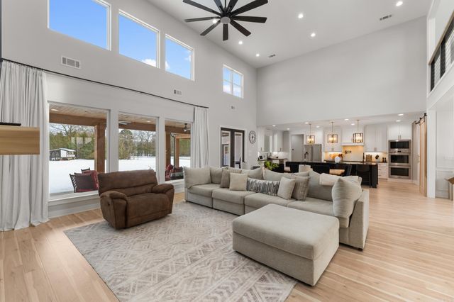 125 Louis Rose Lane, Conway, AR 72032