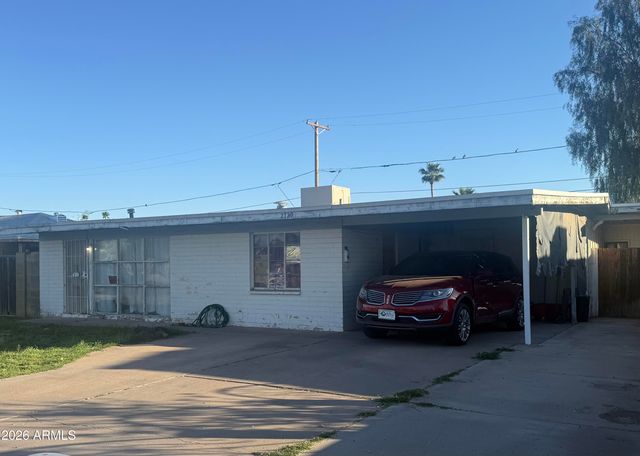 2729 W HAZELWOOD Street, Phoenix, AZ 85017