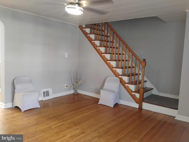 4019 LAWNDALE ST, Philadelphia, PA 19124