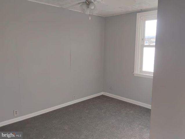 4019 LAWNDALE ST, Philadelphia, PA 19124