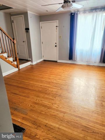 4019 LAWNDALE ST, Philadelphia, PA 19124