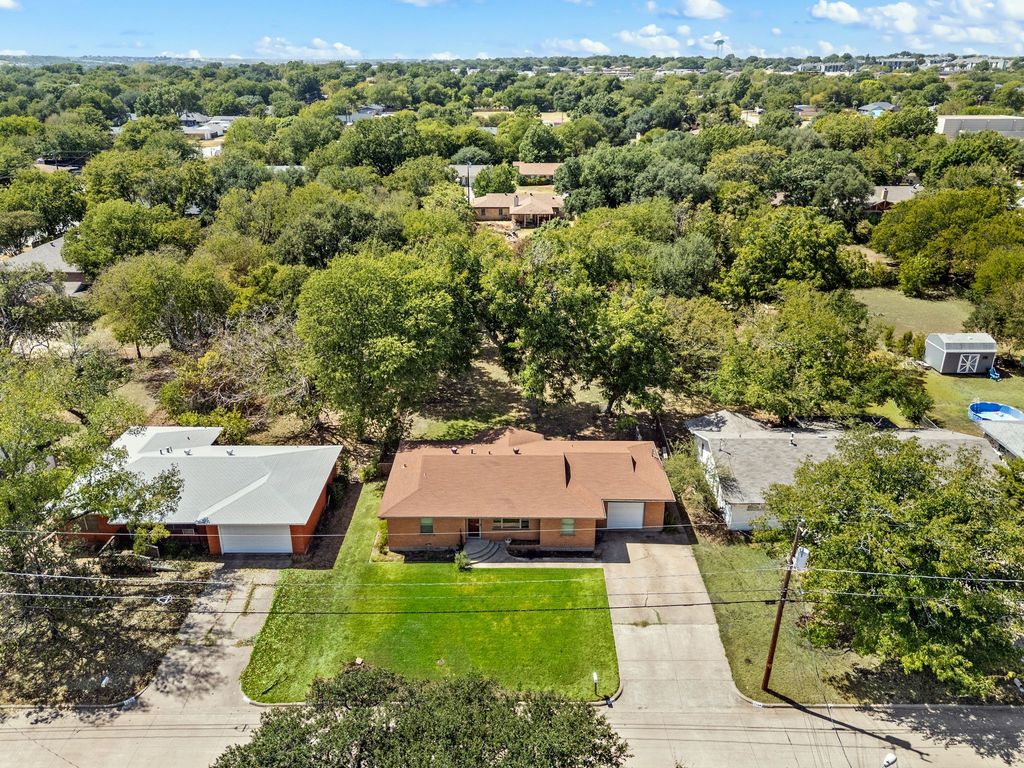 1134 Usher Street, Benbrook, TX 76126 — photo 3