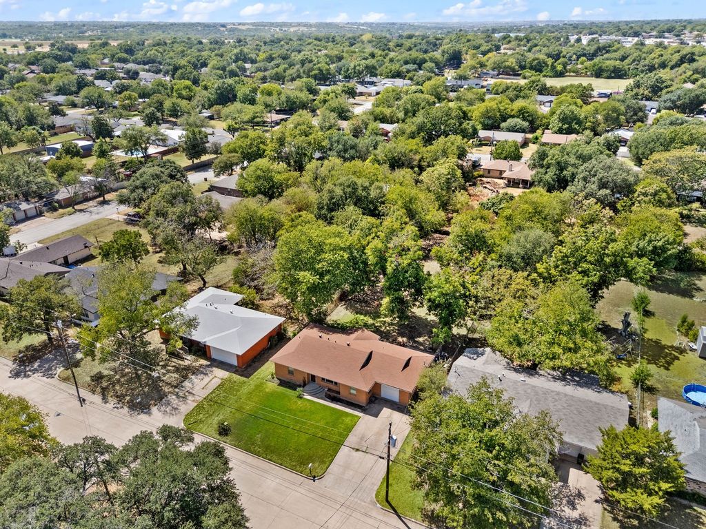 1134 Usher Street, Benbrook, TX 76126 — photo 5