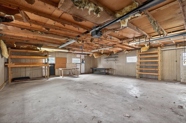 143 Chicago Street, Waterloo, IA 50701