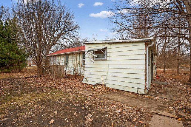 143 Chicago Street, Waterloo, IA 50701