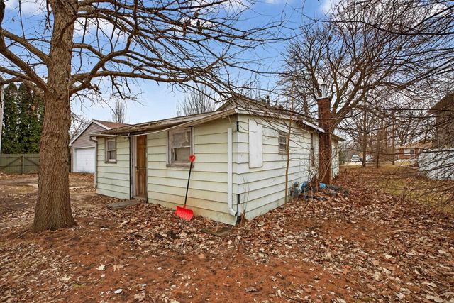 143 Chicago Street, Waterloo, IA 50701