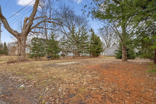 143 Chicago Street, Waterloo, IA 50701