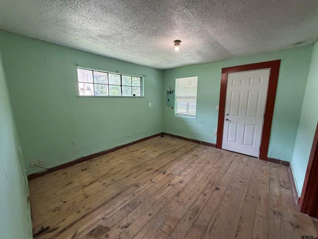 800 W 25th Street, Tyler, TX 75702