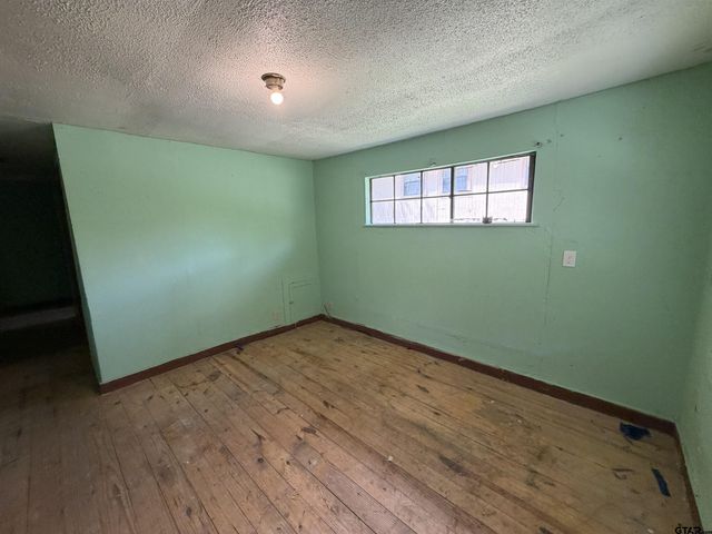 800 W 25th Street, Tyler, TX 75702