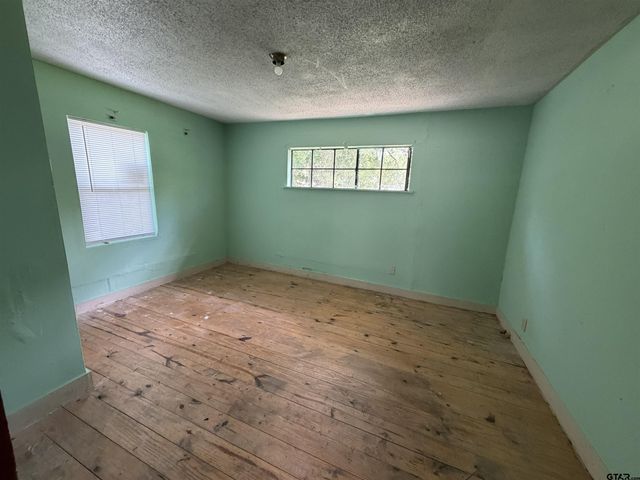 800 W 25th Street, Tyler, TX 75702