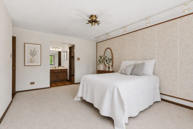 13259 S Country Club Court 2A, Palos Heights, IL 60463