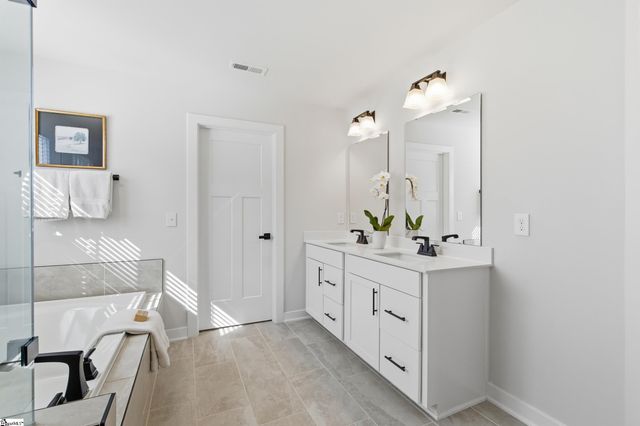 101 Comanche Trail, Greenville, SC 29607