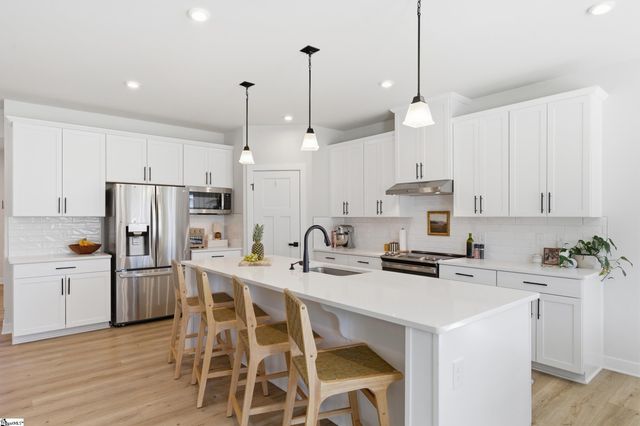 101 Comanche Trail, Greenville, SC 29607