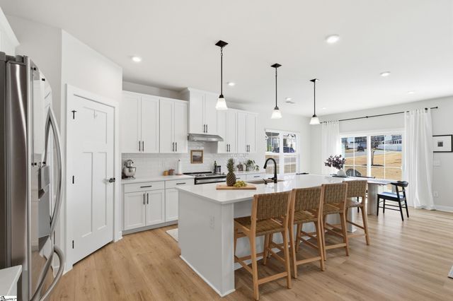 101 Comanche Trail, Greenville, SC 29607