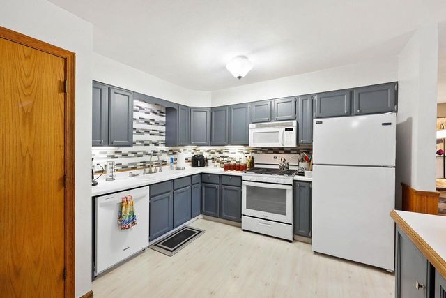 216 Washington Avenue, Baraboo, WI 53913