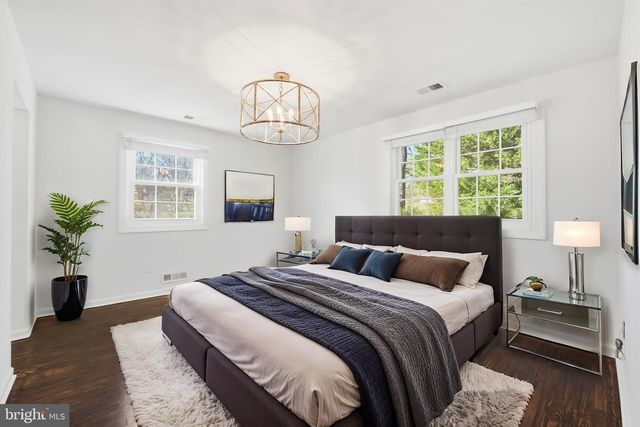 448 SUMMERS DR, Alexandria, VA 22301