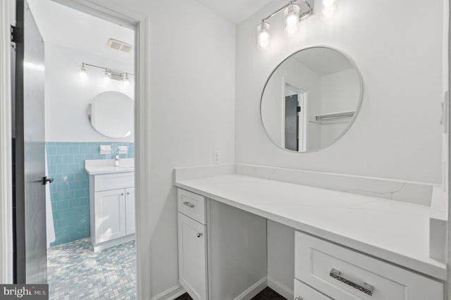 448 SUMMERS DR, Alexandria, VA 22301