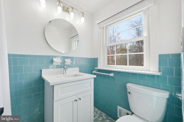 448 SUMMERS DR, Alexandria, VA 22301