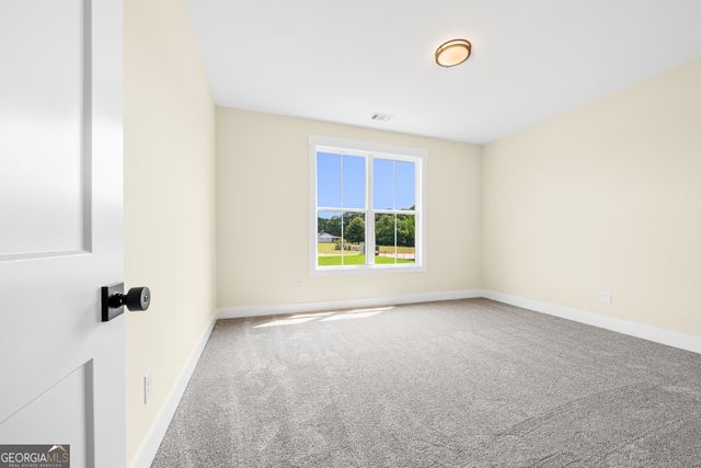 28 South Pointe Drive, Hartwell, GA 30643