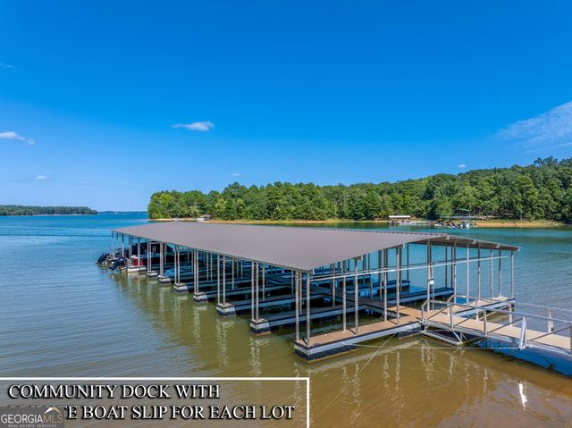 28 South Pointe Drive, Hartwell, GA 30643