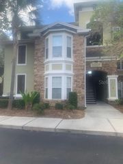 10106 COURTNEY OAKS CIRCLE 304, Tampa, FL 33619